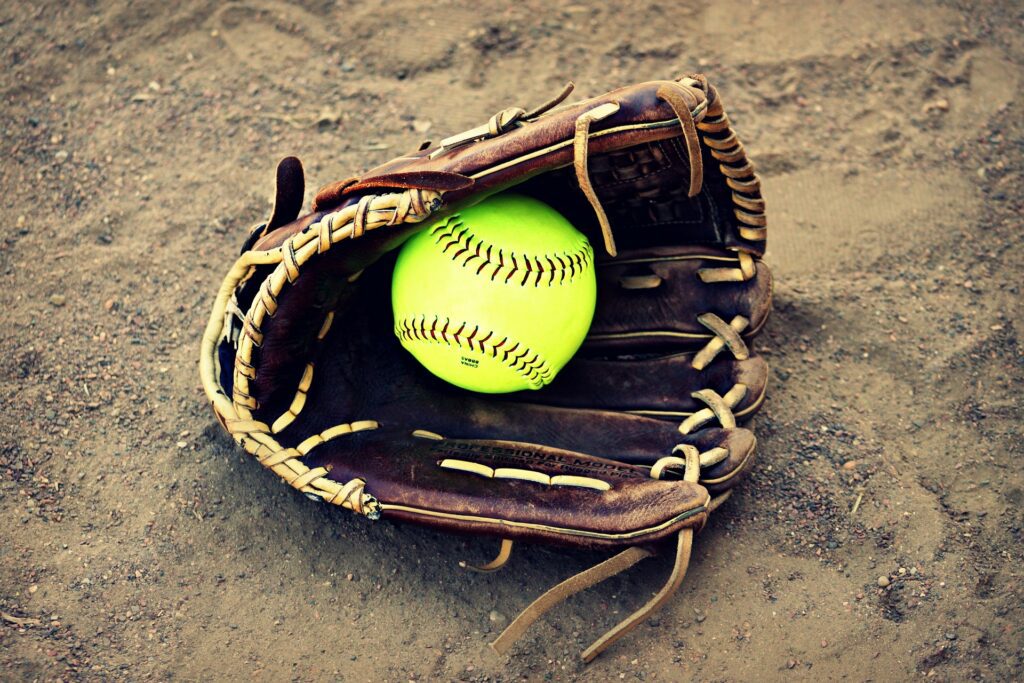 softball-340488_1920 (1)