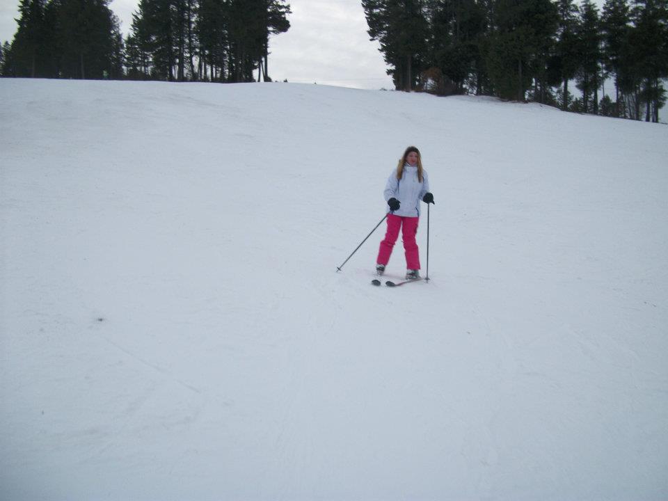 skiing photo