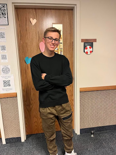 Siblings at School: Perks and Problems