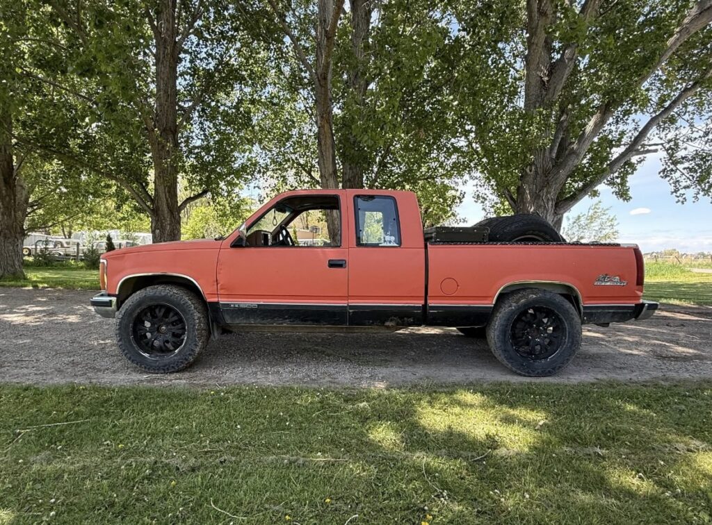 Buying and Selling on Facebook Marketplace