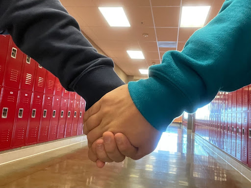 Are High school relationships worth it?